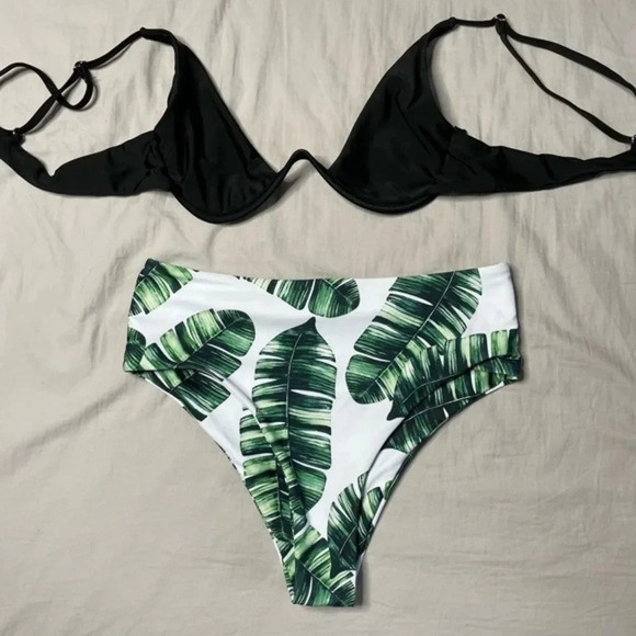Shein high waisted bikini with under wire top - Picture 1 of 3